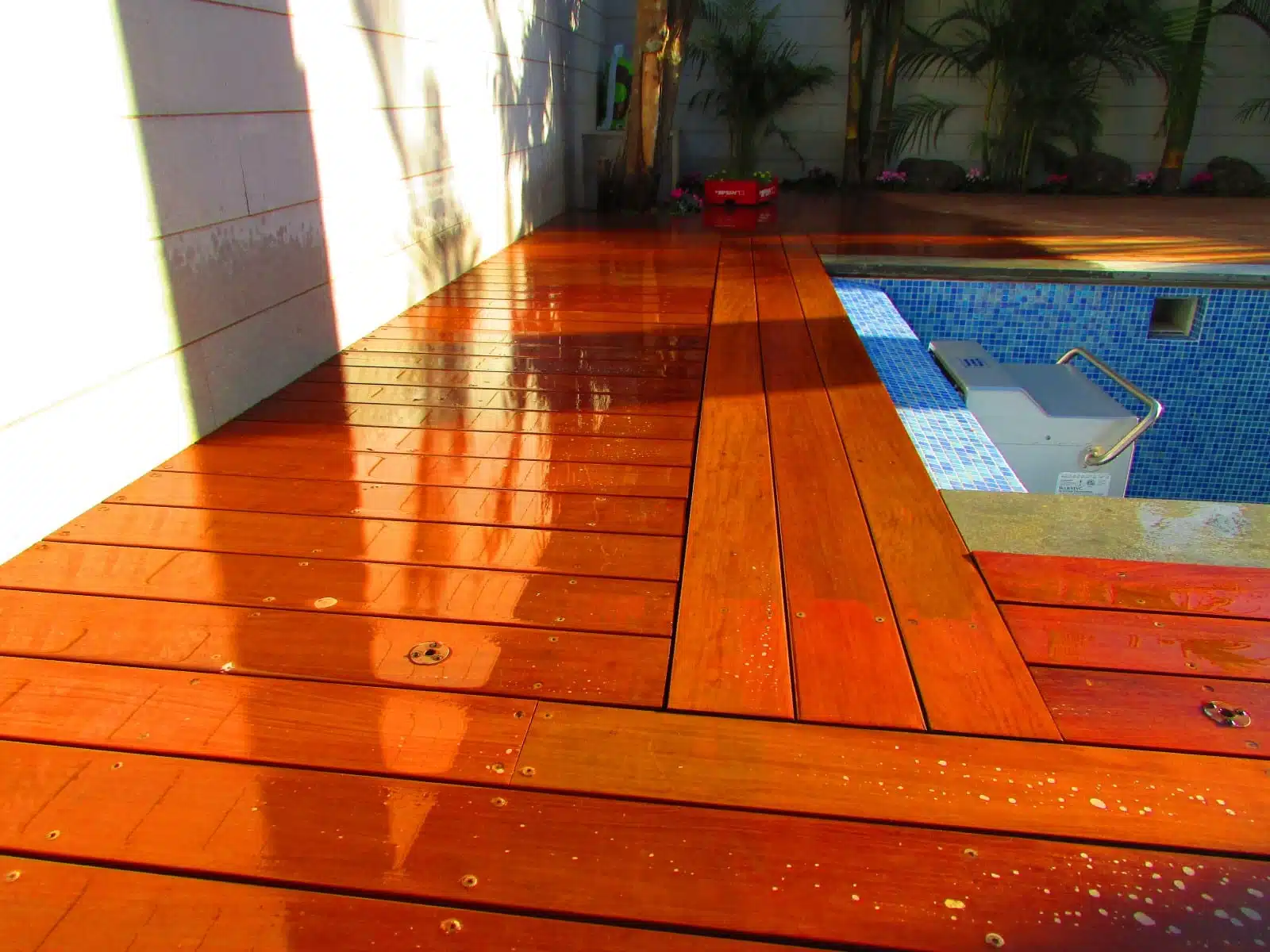 פתרונות לחדרי שירות