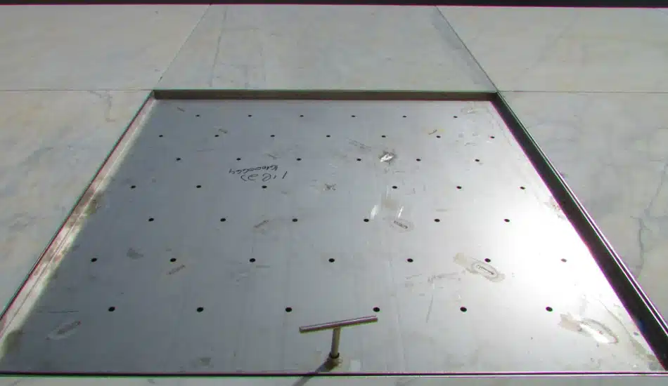 פתרונות לחדרי שירות