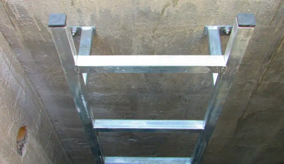 פתרונות לחדרי שירות