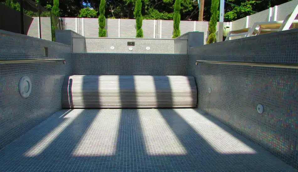 פתרונות מסגרות לבריכות