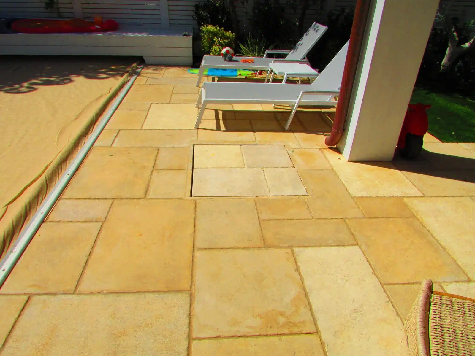 פתרונות לחדרי שירות